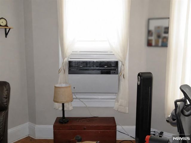 12 Bergen Street, Westwood, NJ 07675
