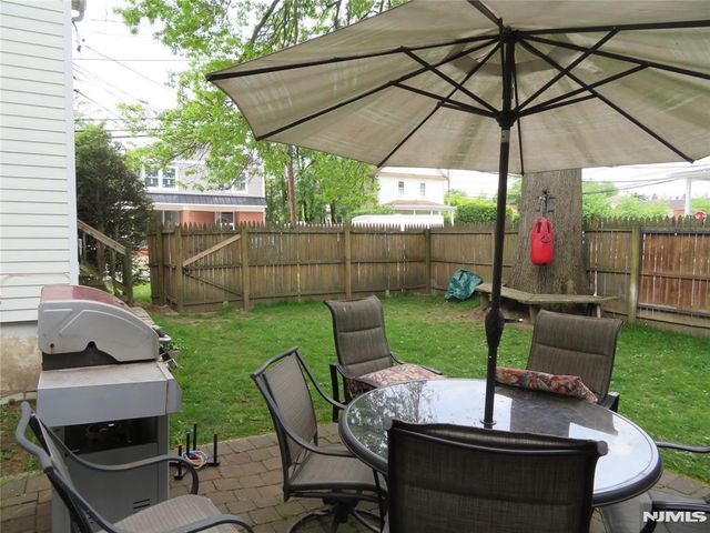 12 Bergen Street, Westwood, NJ 07675