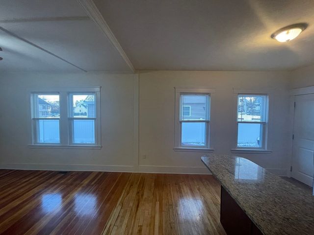 290 Hilldale Ave 1, Haverhill, MA 01832
