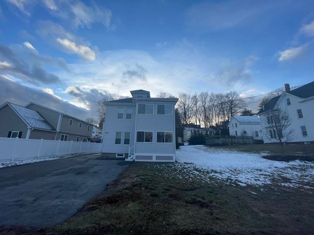 290 Hilldale Ave 1, Haverhill, MA 01832