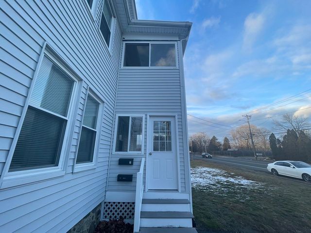 290 Hilldale Ave 1, Haverhill, MA 01832