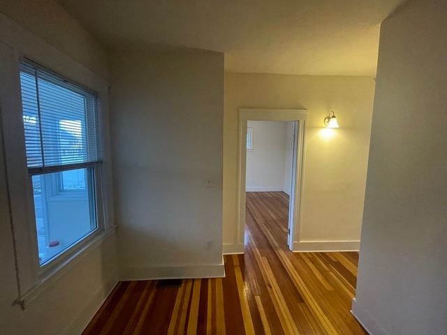 290 Hilldale Ave 1, Haverhill, MA 01832