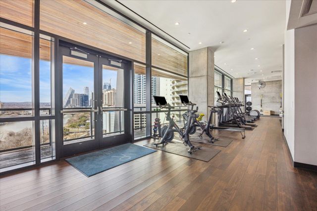 70 Rainey ST 2201, Austin, TX 78701