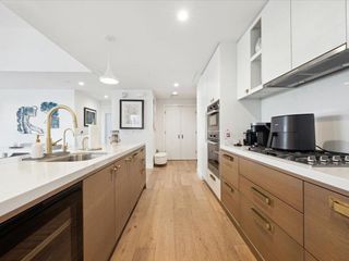 70 Rainey ST 2201, Austin, TX 78701