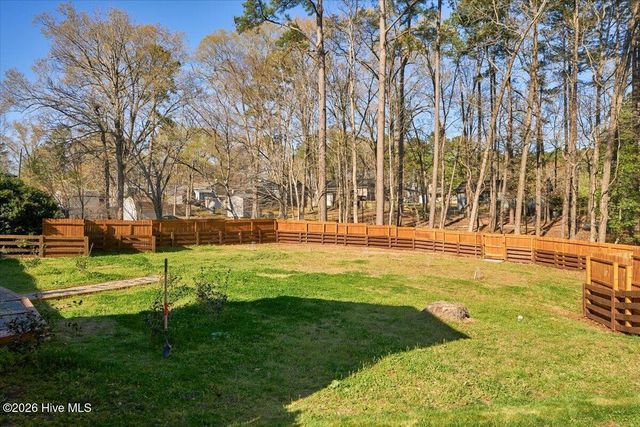 5117 Laurel Ridge Drive, Sanford, NC 27332