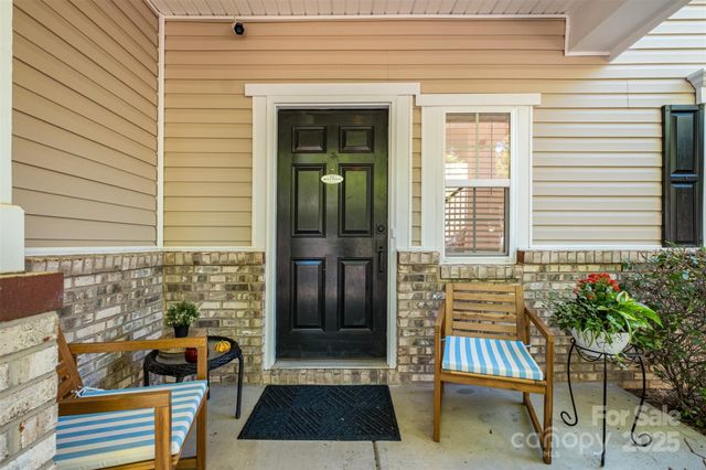 9213 Seamill Road, Charlotte, NC 28278
