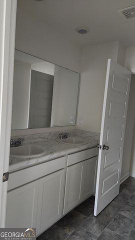 969 Cades Walk, Lawrenceville, GA 30045