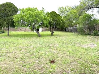 4325 Leonard Dr, Corpus Christi, TX 78410
