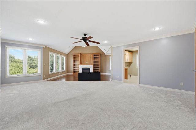 4318 NE 63rd Street, Kansas City, MO 64119