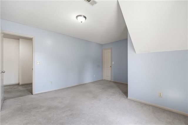 4318 NE 63rd Street, Kansas City, MO 64119