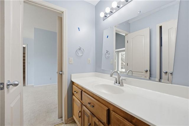 4318 NE 63rd Street, Kansas City, MO 64119