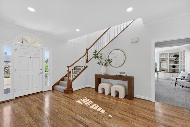 22 Hollins Drive, Santa Cruz, CA 95060