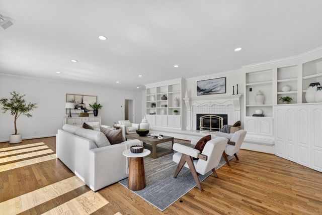 22 Hollins Drive, Santa Cruz, CA 95060