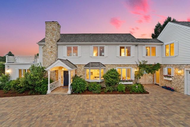 22 Hollins Drive, Santa Cruz, CA 95060
