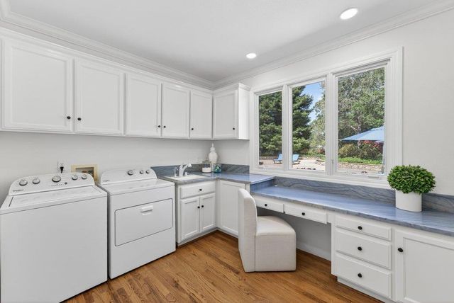 22 Hollins Drive, Santa Cruz, CA 95060