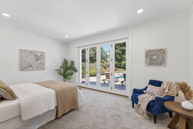 22 Hollins Drive, Santa Cruz, CA 95060