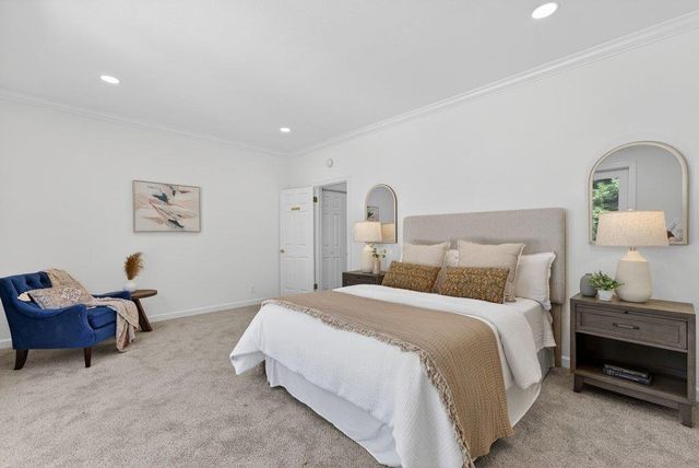 22 Hollins Drive, Santa Cruz, CA 95060