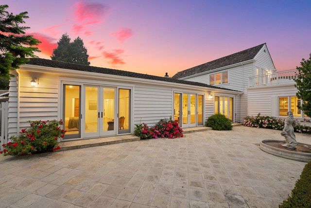 22 Hollins Drive, Santa Cruz, CA 95060