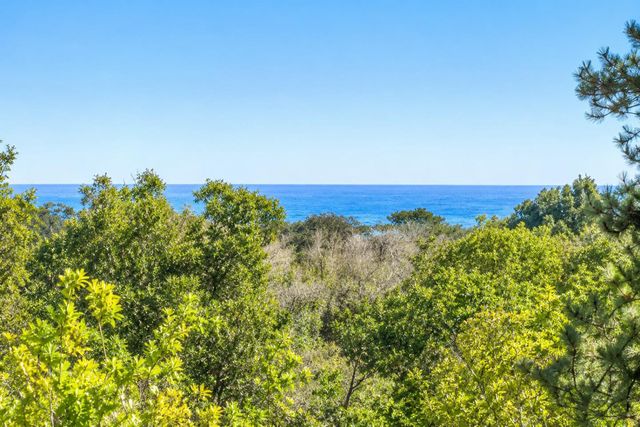 22 Hollins Drive, Santa Cruz, CA 95060