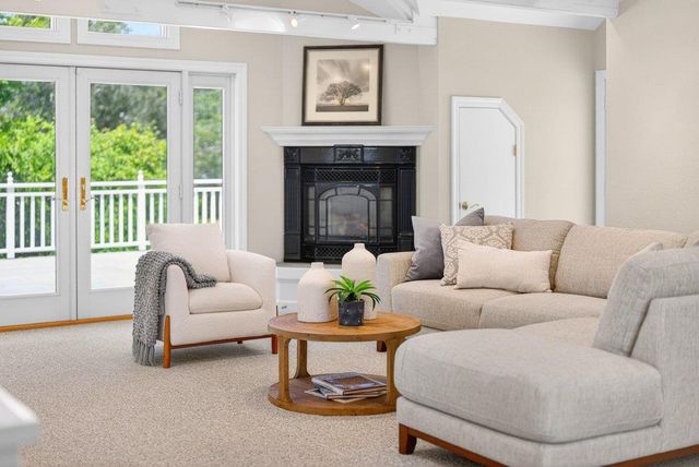 22 Hollins Drive, Santa Cruz, CA 95060