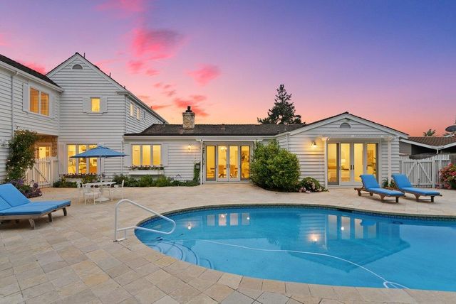 22 Hollins Drive, Santa Cruz, CA 95060