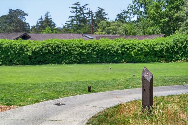 22 Hollins Drive, Santa Cruz, CA 95060