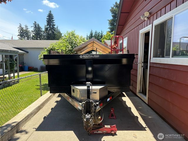 1008 S 80th Street, Tacoma, WA 98408