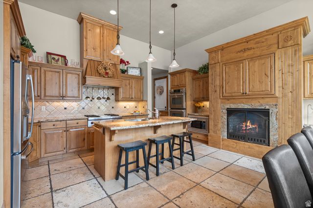2133 E AVELINE AVE, Millcreek, UT 84109
