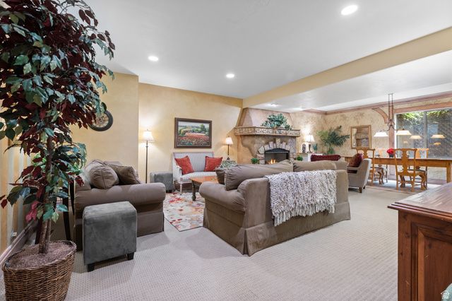 2133 E AVELINE AVE, Millcreek, UT 84109