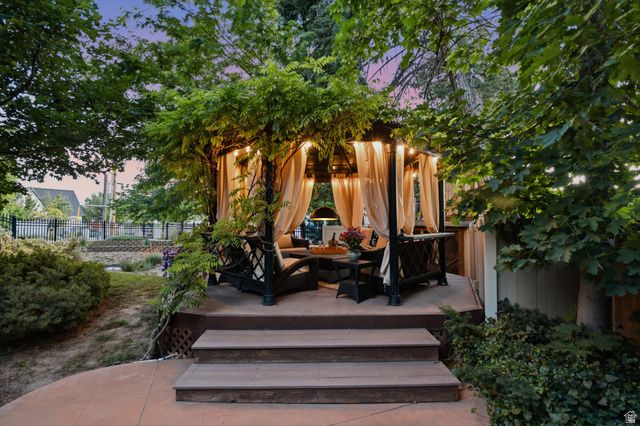 2133 E AVELINE AVE, Millcreek, UT 84109