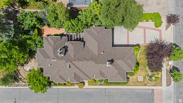 2133 E AVELINE AVE, Millcreek, UT 84109
