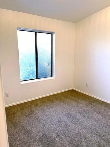 2429 E Patrick Lane, Phoenix, AZ 85024