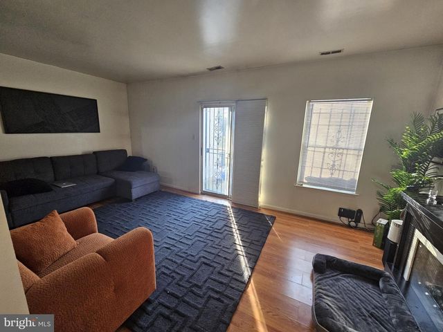 511 MOUNT LUBENTIA W CT W, Upper Marlboro, MD 20774