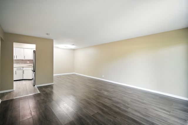 2600 Brookwood Way Drive 113A, Rolling Meadows, IL 60008