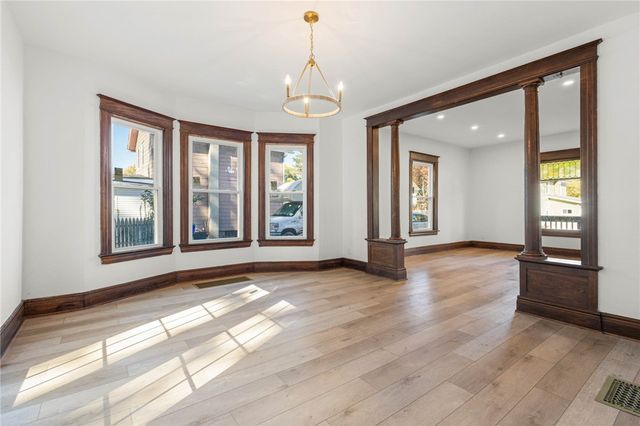 136 North Street, Ridgeway, NY 14103