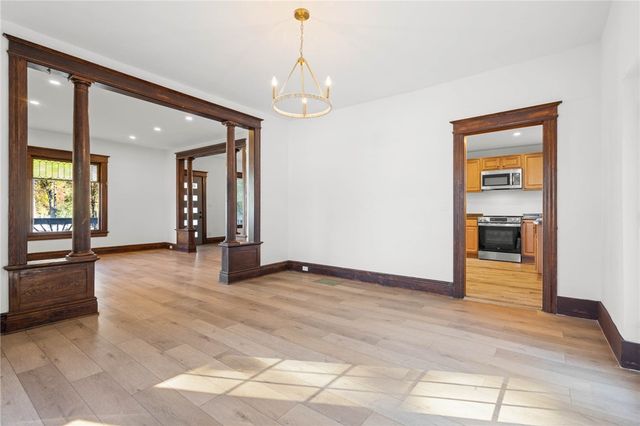 136 North Street, Ridgeway, NY 14103