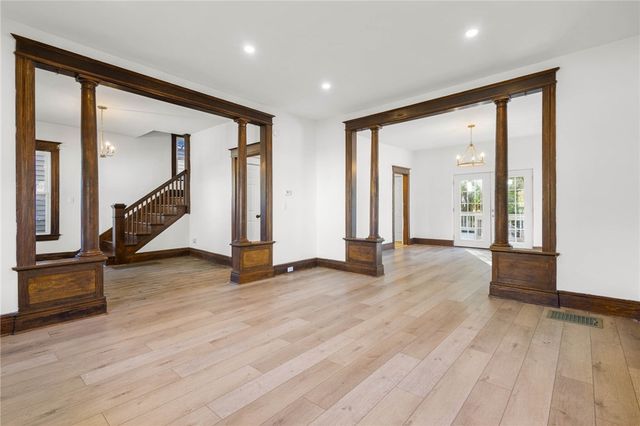 136 North Street, Ridgeway, NY 14103