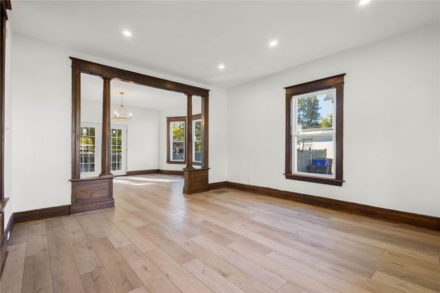 136 North Street, Ridgeway, NY 14103