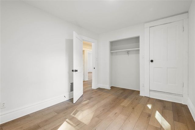 136 North Street, Ridgeway, NY 14103