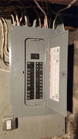 136 North Street, Ridgeway, NY 14103