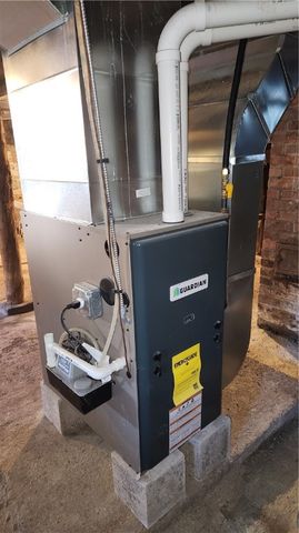 136 North Street, Ridgeway, NY 14103