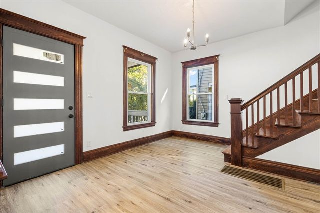 136 North Street, Ridgeway, NY 14103