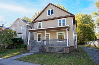 136 North Street, Ridgeway, NY 14103