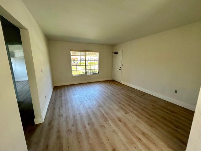 631 SW 11th Street 1w, Miami, FL 33129