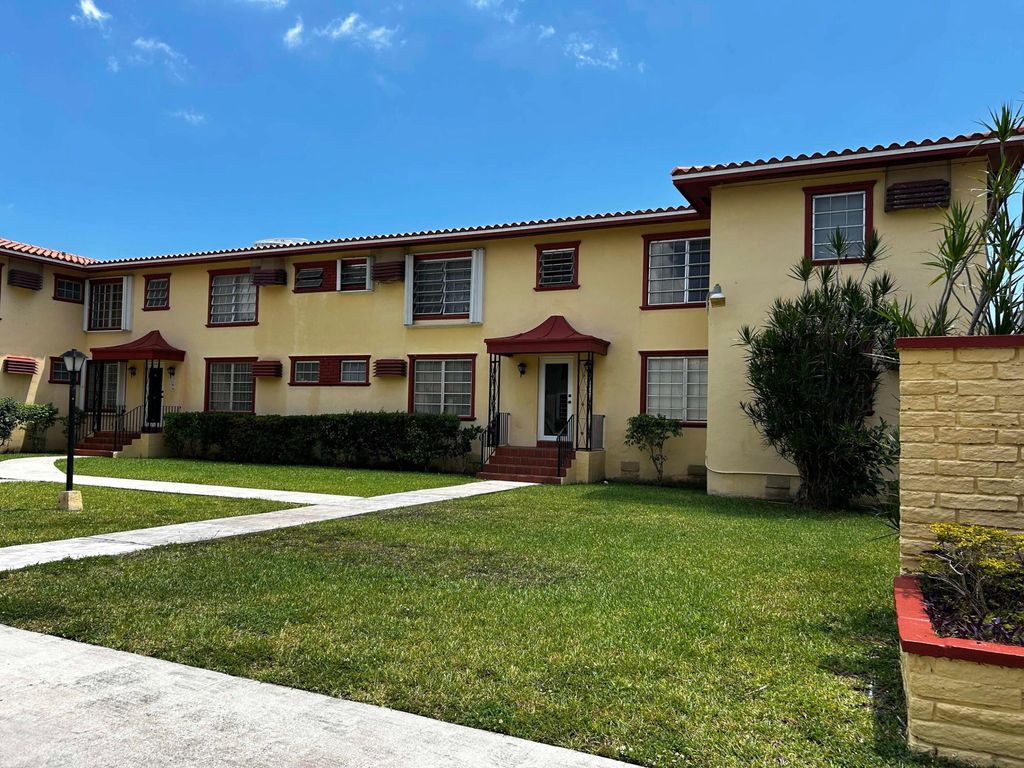 631 SW 11th Street 1w, Miami, FL 33129