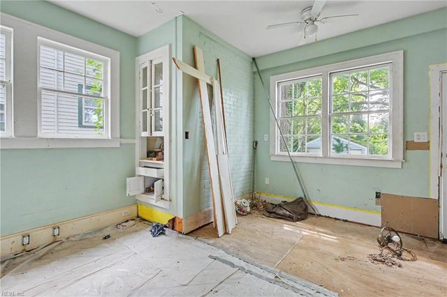 450 Douglas AVE, Portsmouth, VA 23707
