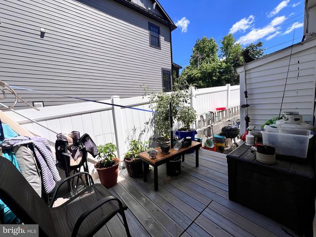 202 N ABERDEEN AVE, Wayne, PA 19087