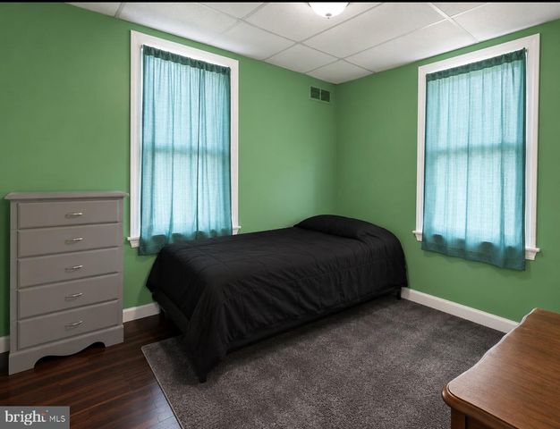 202 N ABERDEEN AVE, Wayne, PA 19087