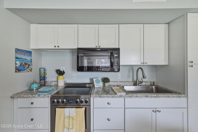 1209 E New Haven Avenue 104, Melbourne, FL 32901