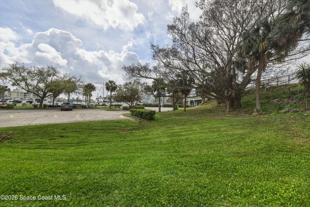 1209 E New Haven Avenue 104, Melbourne, FL 32901